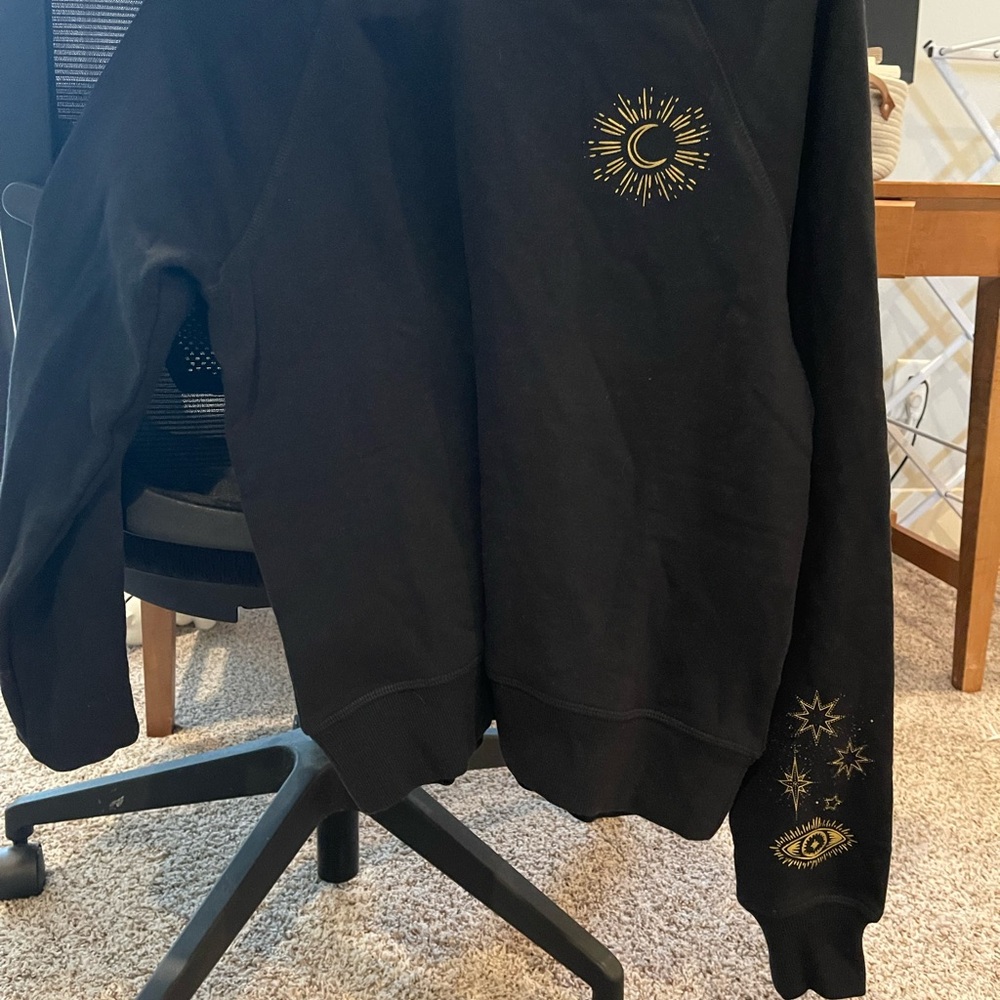 Spiritual Gangster Black and Gold Warrior Top - Picture 2 of 5